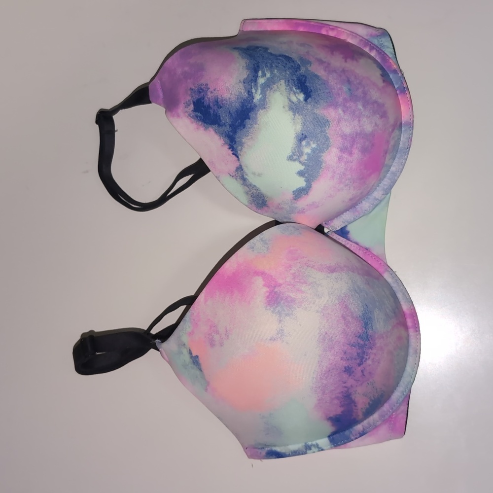 Victoria's Secret Pink Push Up